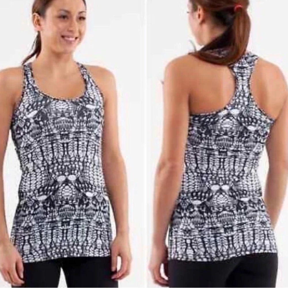 Lululemon Women’s Cool Racerback Patterned‎ Tank Glacier Lace Black Workout Yoga